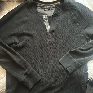Banana Republic Black Thermal Henley Long Sleeve Shirt